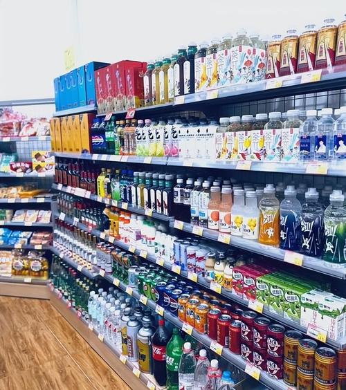 他们不拍产品不拍工厂而是派了摄制组远